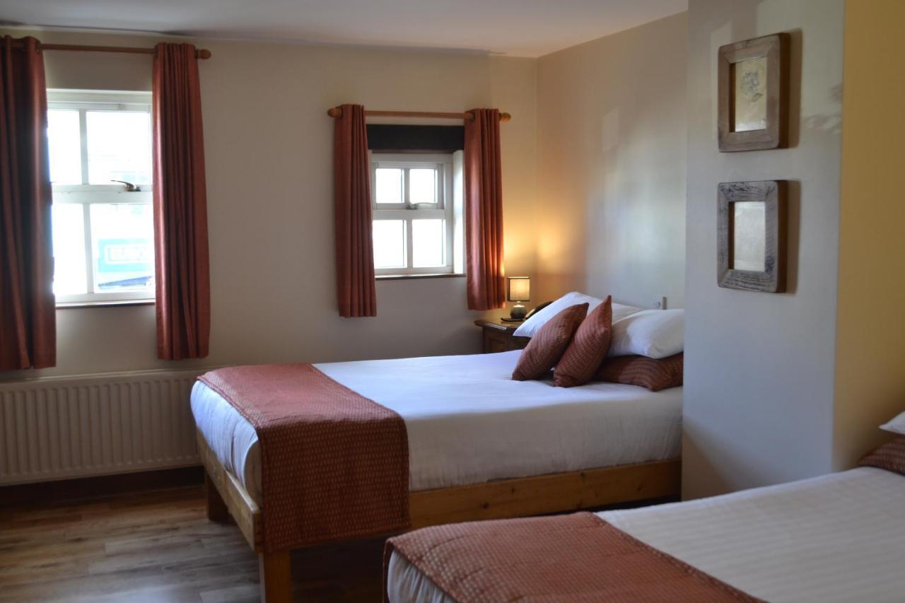 Walsh'S Hotel And Apartments Maghera  エクステリア 写真