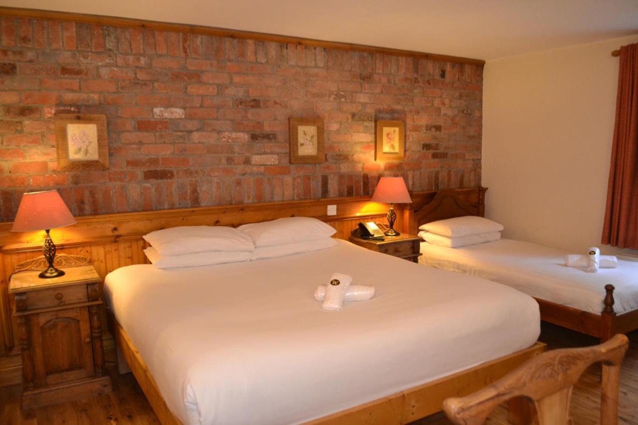 Walsh'S Hotel And Apartments Maghera  エクステリア 写真