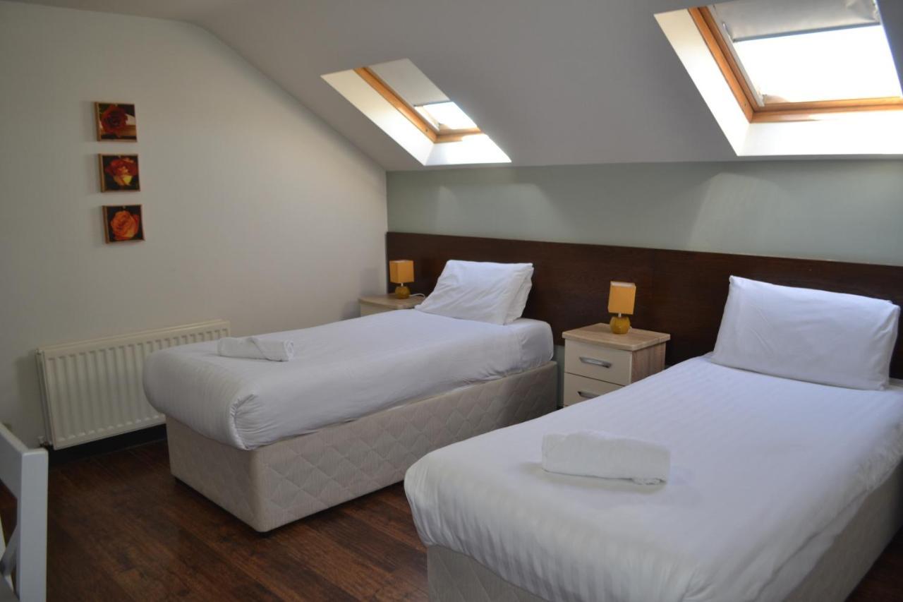 Walsh'S Hotel And Apartments Maghera  エクステリア 写真