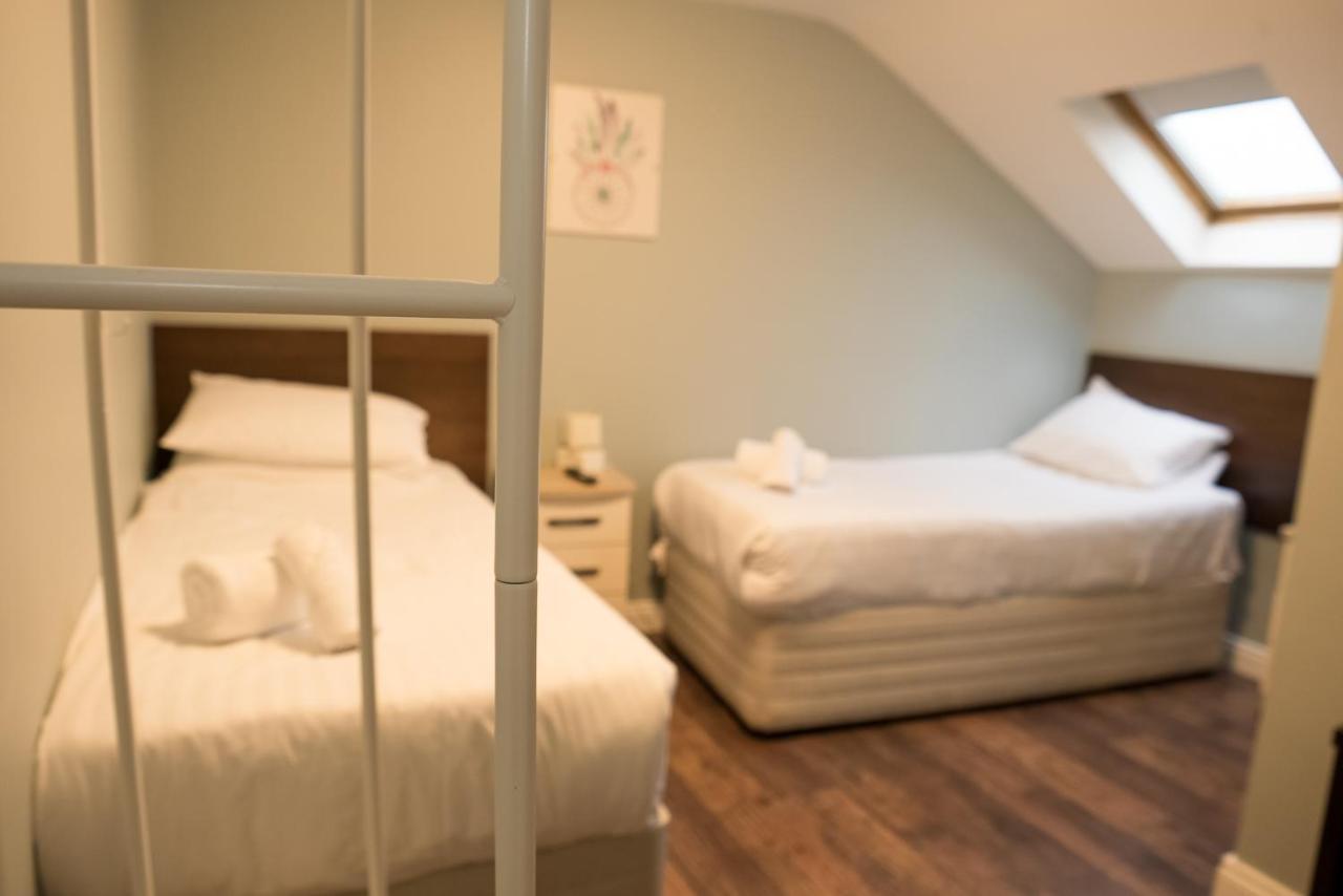 Walsh'S Hotel And Apartments Maghera  エクステリア 写真